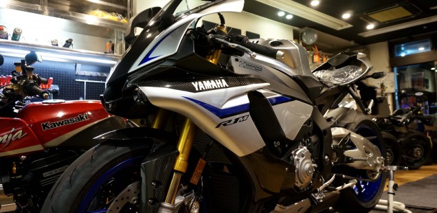 2015 YZFR-1M バイク ガラスコーティング フィルムコーティング 千葉県 東京都 神奈川県 埼玉県 兵庫県