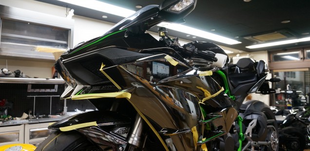 日本一 カワサキ ninja H2の ガラスコーティング フィルムコーティングをしているショップです 2016