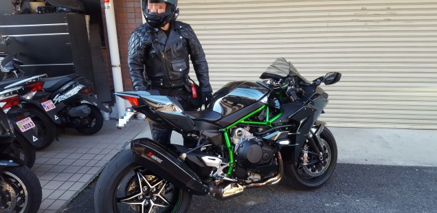Ninja H2 除電カスタム! 除電ボルトをバイクに入れる! 魔法のボルト バイク オートバイ 静電気